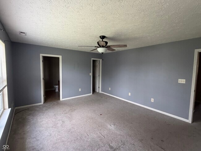 Building Photo - 2424 Boyer Ln