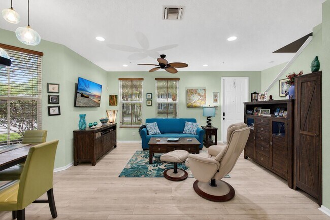 Building Photo - 4345 Parkside Dr