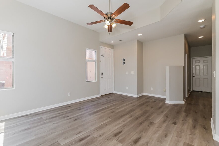Building Photo - 168 Sitka Spruce St