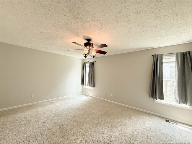 Building Photo - 7228 Beaver Run Dr
