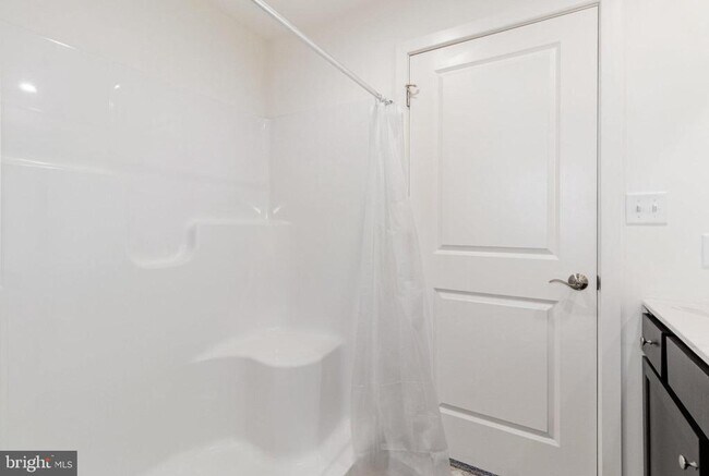 Building Photo - 1708 Fairmont Dr