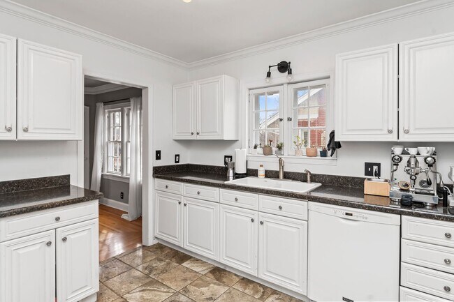Building Photo - Storybook Home, 4-Bedroom, 2-Bathroom