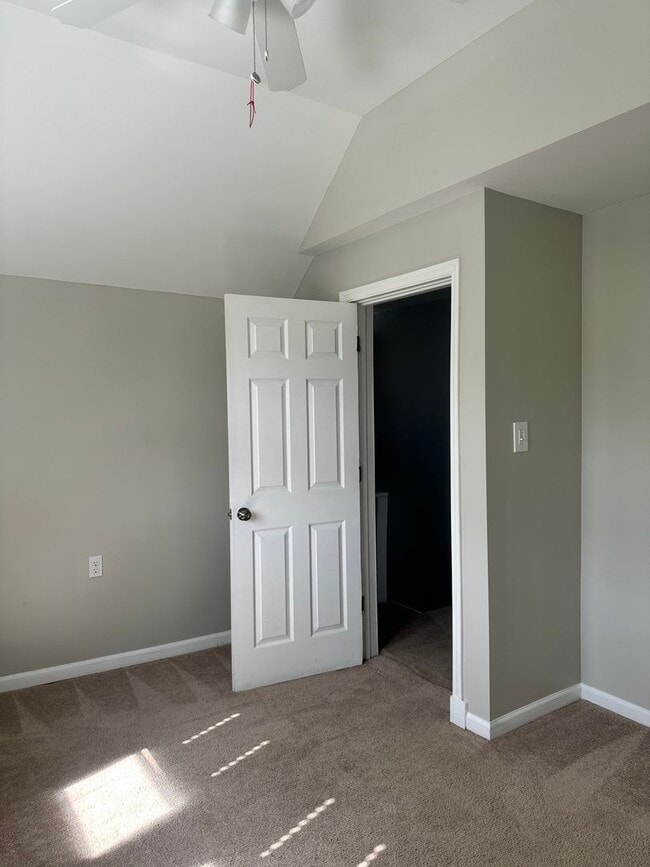 Building Photo - Great Newly Remodeled 3 bed in Madisonvill...