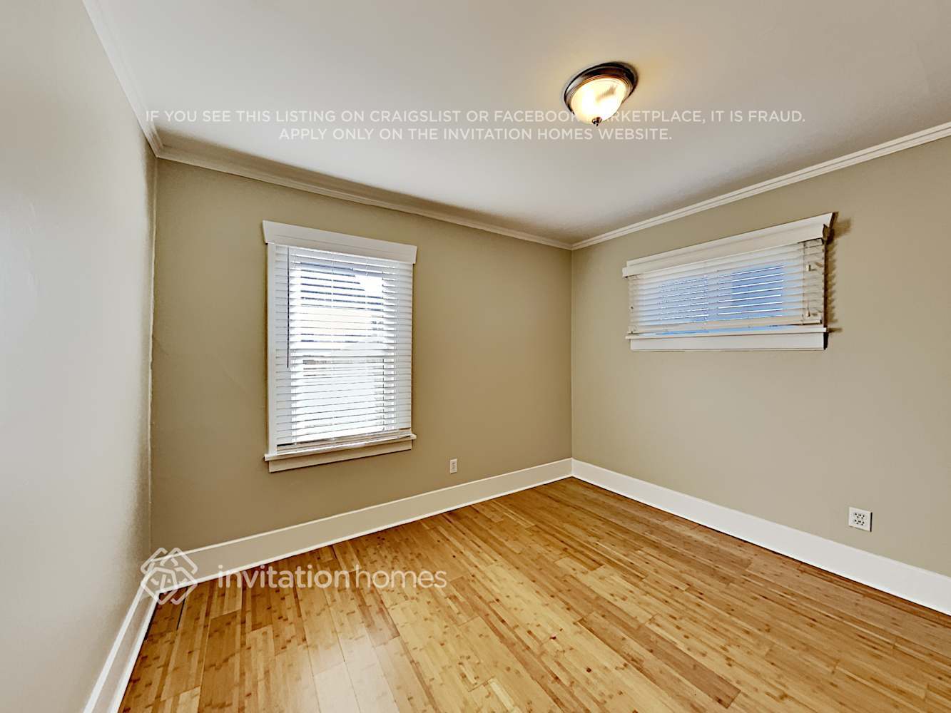 Building Photo - 230 S 79th St