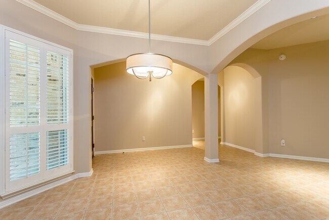 Building Photo - 11 Fair Light Ct