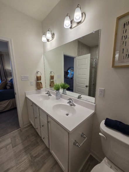 Building Photo - 3925 Maze Runner Dr