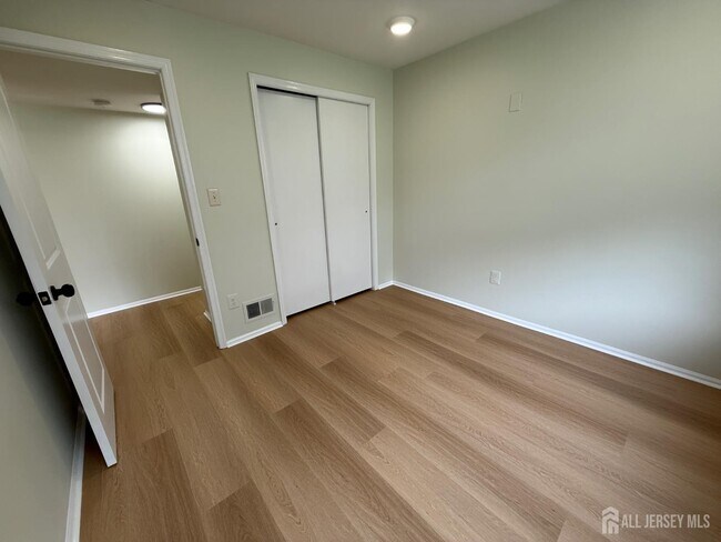 Building Photo - 220 Copeley Way