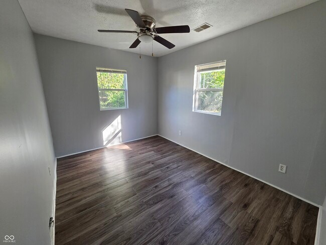 Building Photo - 2212 Norden Ct