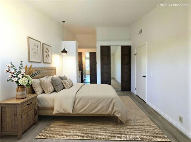 Building Photo - 19 Redbud