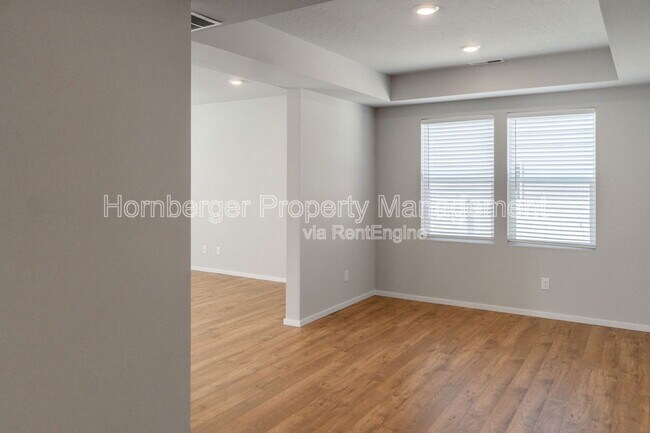 Building Photo - 5813 W Georgetown Ln