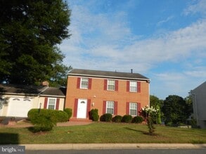Building Photo - 15821 Anamosa Dr