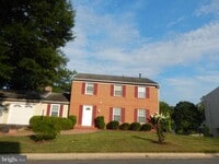 Building Photo - 15821 Anamosa Dr