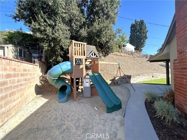 Building Photo - 3541 Shouse Ave
