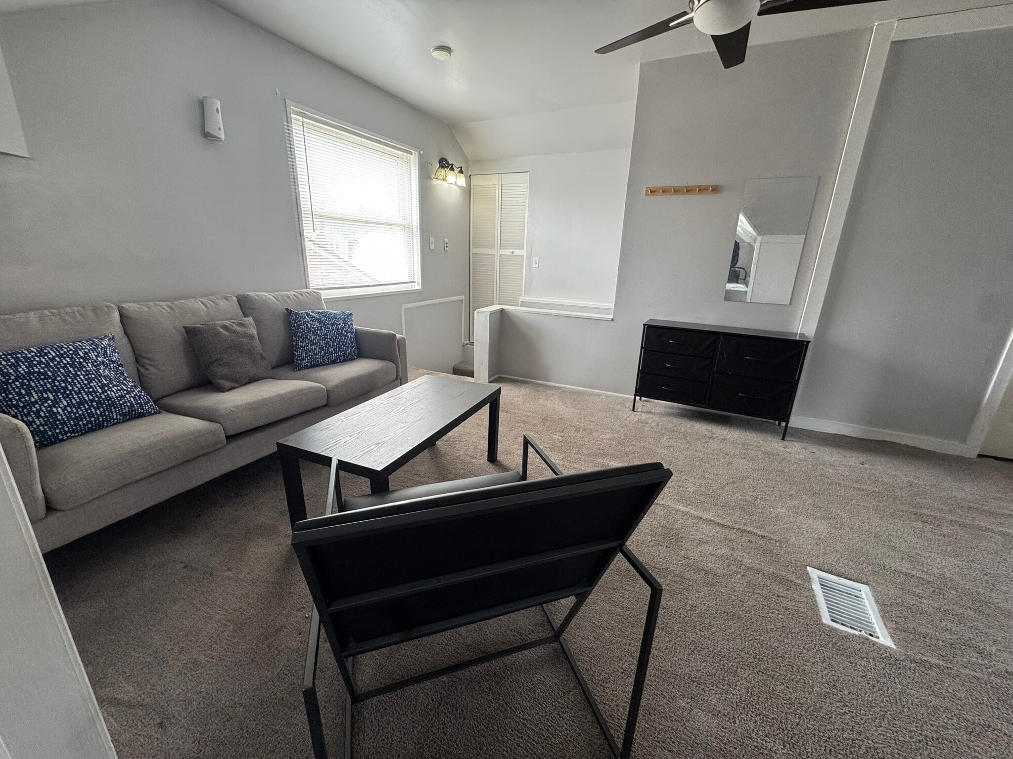 Building Photo - 16927 Chandler Park Dr