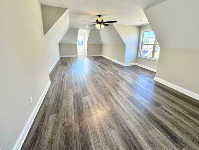 Building Photo - Move In Special! Unique Modern Brand New 5BR home in Stonebriar available for Rental!!
