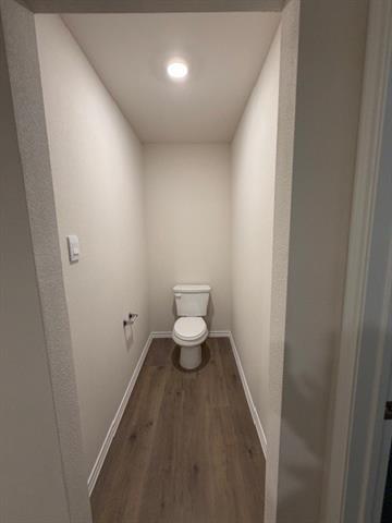 Building Photo - 1208 Riverbrook Ln