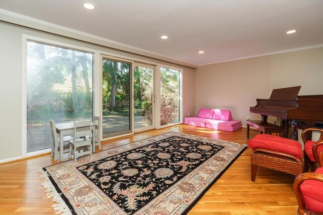 Building Photo - 55 S Merkle Rd