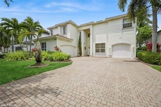 Building Photo - 4954 SW 186th Way