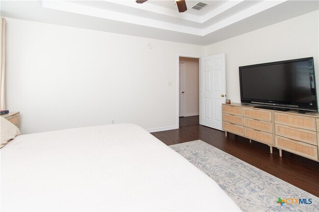 Building Photo - 103 Corral Ct