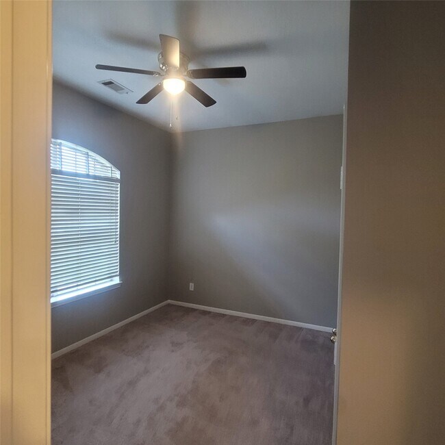 Building Photo - 1411 Hunter Ridge Ct