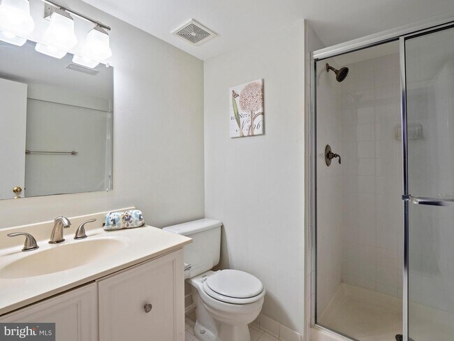 Building Photo - 7801 Whiterim Terrace