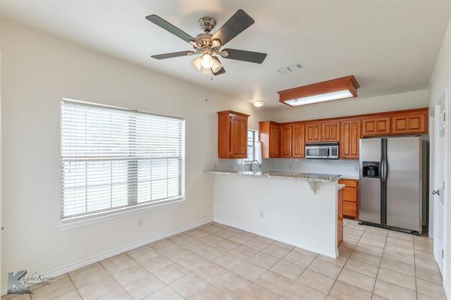 Building Photo - 3941 Ridgmar Ln