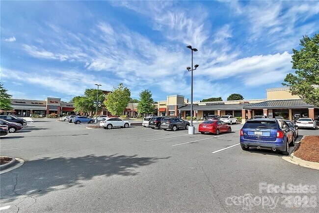 Building Photo - 2745 Von Thuringer Ct