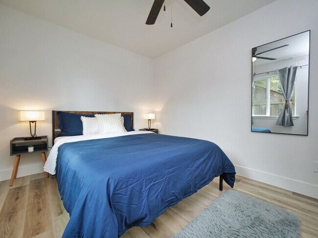 Building Photo - 1364 Sylvia Dr