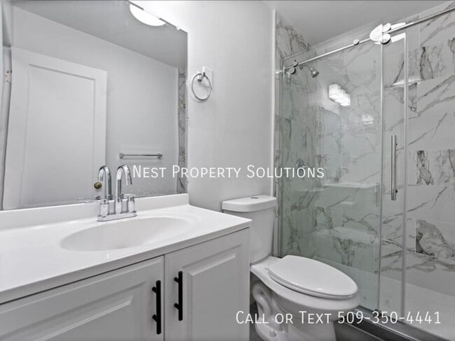 Building Photo - 810 S Fairbanks-