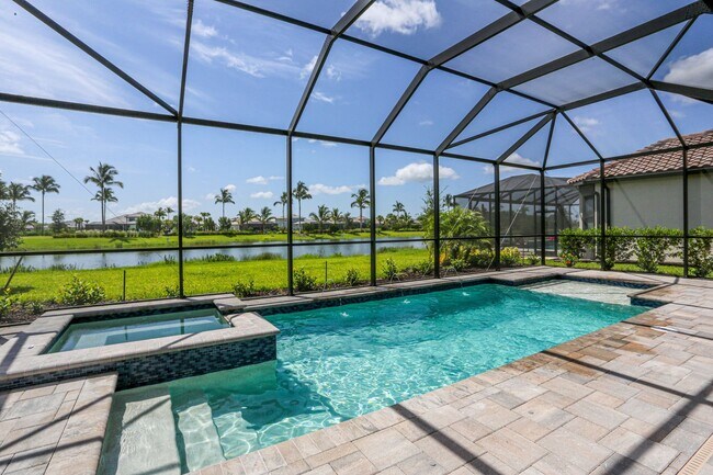 Building Photo - BRAND NEW** STUNNING POOL HOME**PROFESSIONALLY DECORATED**3 BEDS + DEN/ 3 FULL BATHS***ESPLANADE ...