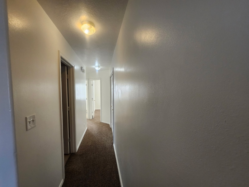 Building Photo - 2140 Elizabeth Blvd