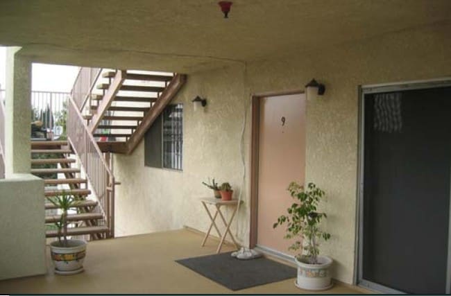 Building Photo - Valencia Terrace Apartments