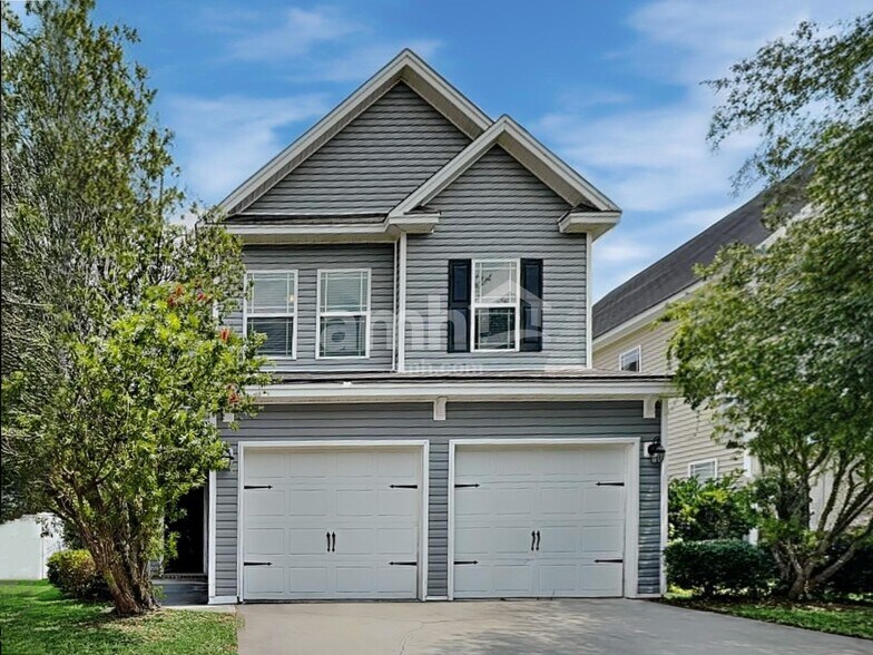 Primary Photo - 15 Summer Hill Ct