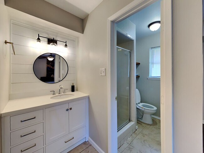 Building Photo - DARLING HOME IN DENTON READY NOW!