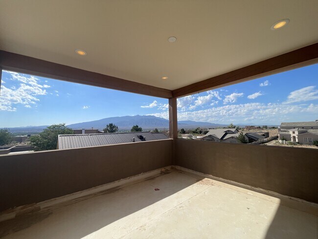 Building Photo - 6809 Chapingo Rd NE