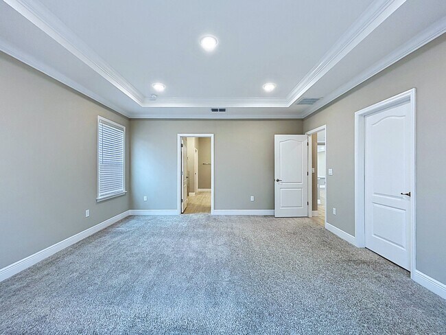 Building Photo - 11813 June Briar Loop