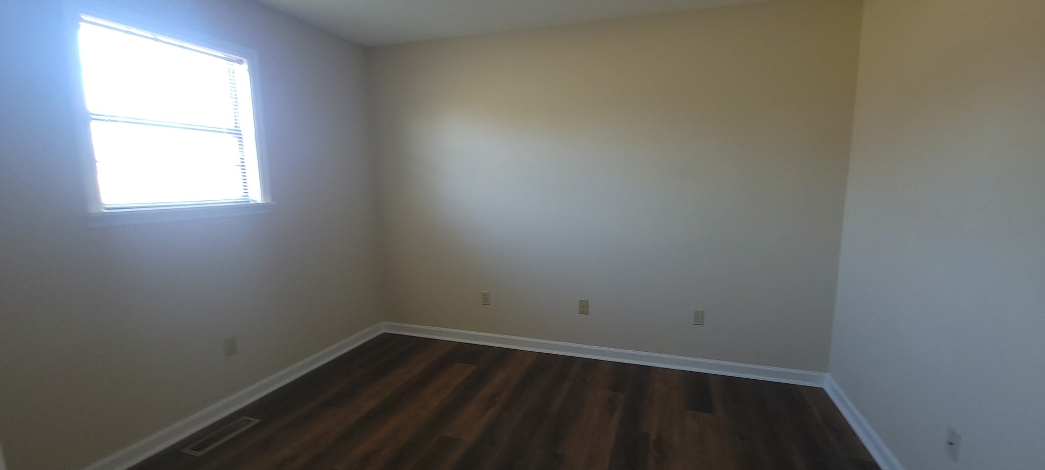 Bedroom #2 - 25585 Nick Davis Rd