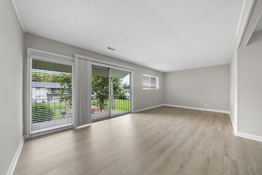 Interior Photo - Monarch Apartments