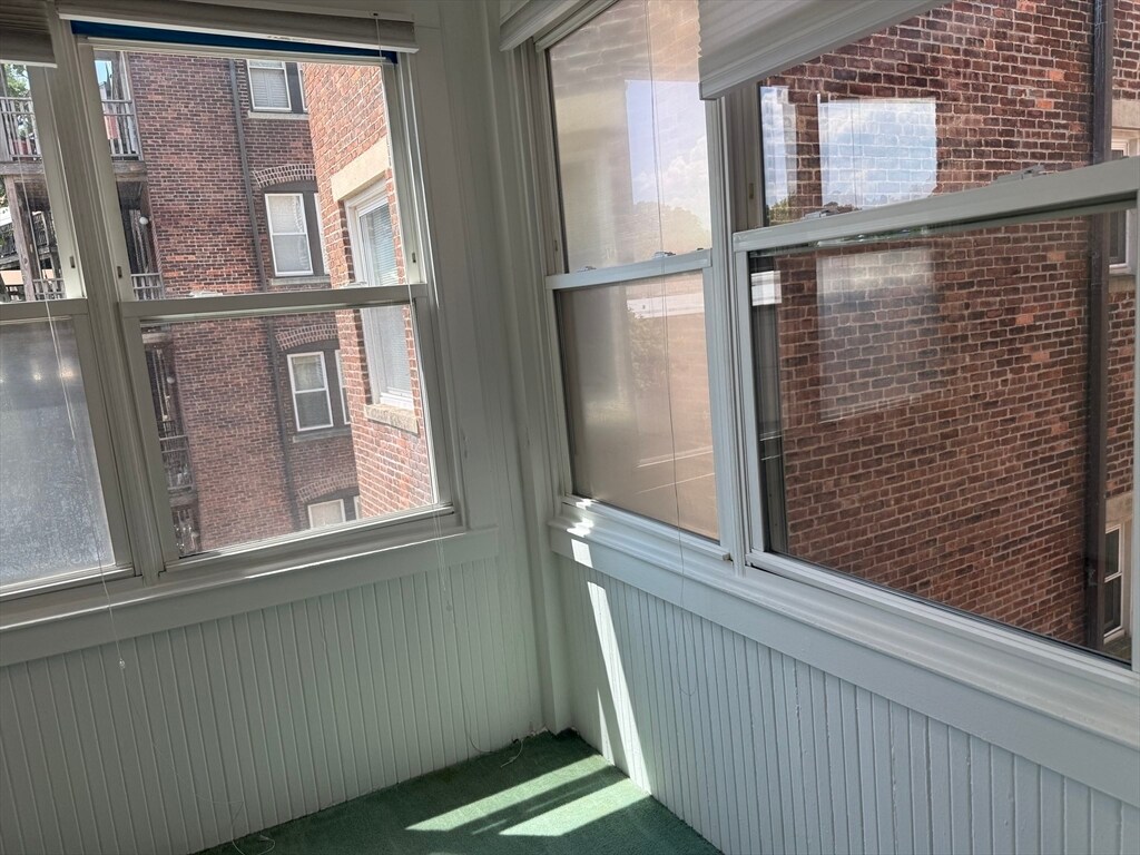 Building Photo - 23 Parkman St