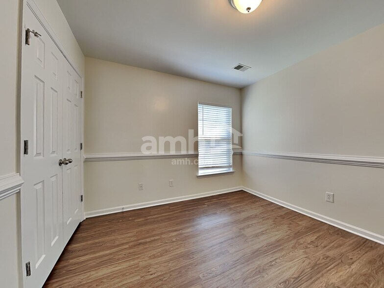 Building Photo - 1209 Wild Goose Trail