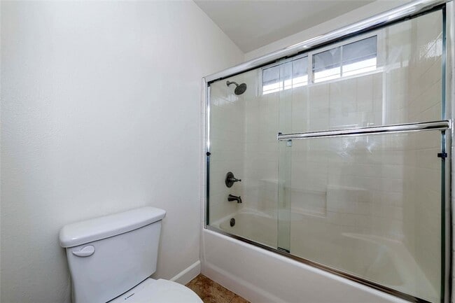 Building Photo - 24818 Woodward Ave