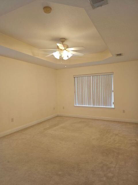 Building Photo - 4695 Lovegrass Ln