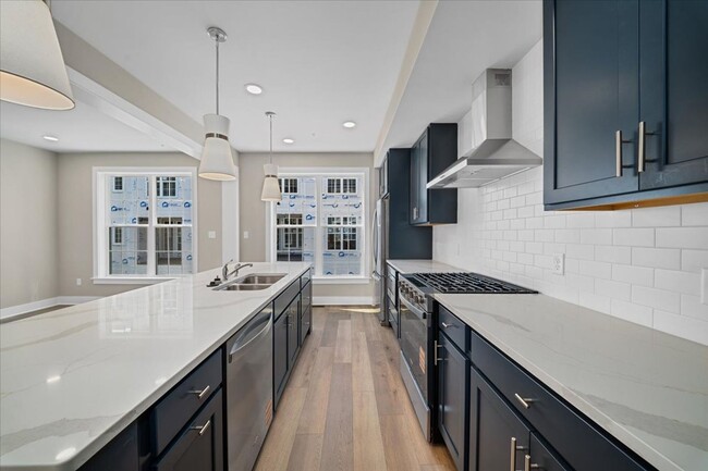 Building Photo - Brand New Luxury Townhome for LEASE