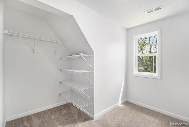 Building Photo - 1508 Gardenia Ave