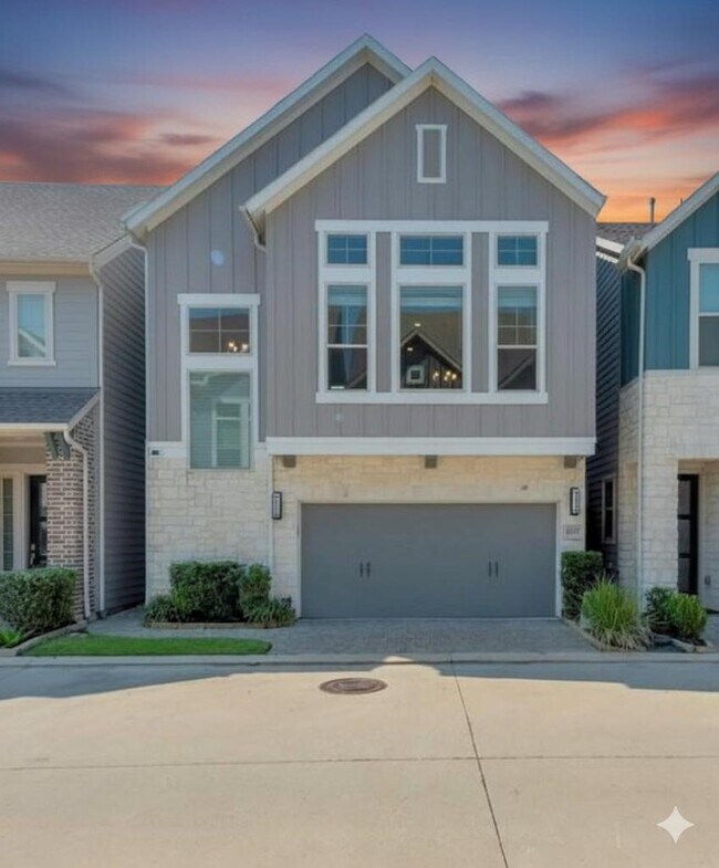 Primary Photo - 10927 Keaton Landing Dr