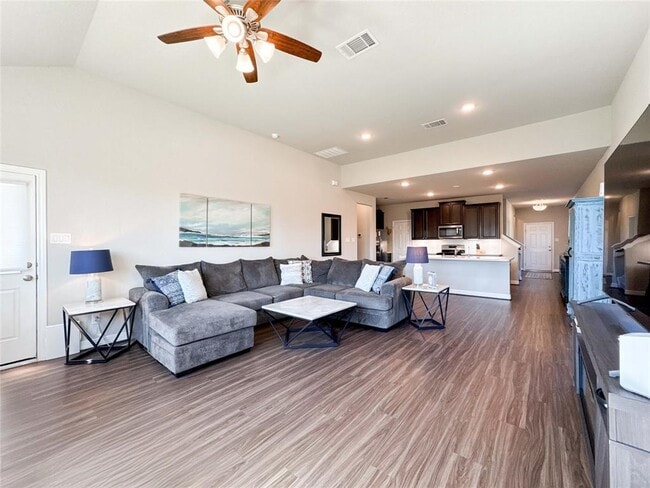 Building Photo - 2206 Islawild Wy