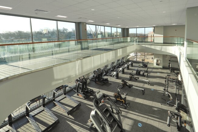 Building Photo - The Monarch At Ridge Hill