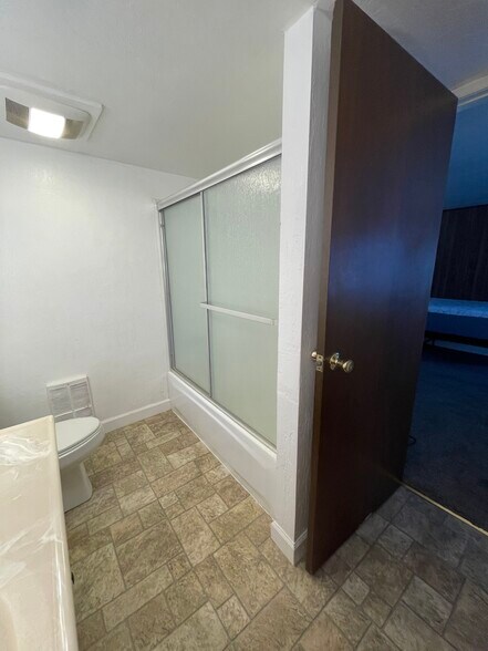 Building Photo - 236 Lomas Cantadas