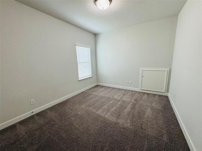 Building Photo - 26510 Star Blossom Ln