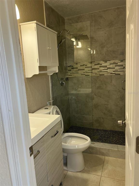 Building Photo - 8010 Woodvine Pl